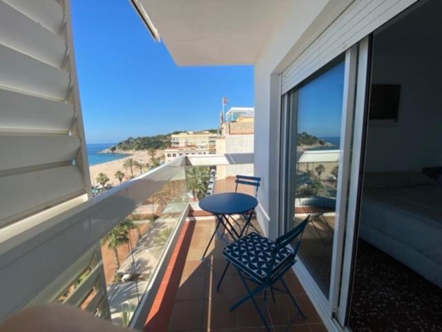 Mediterranean Apartment In Lloret De Mar Next To The Sea Eksteriør bilde